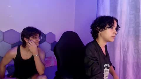 Snapshot of 2006_tgn chatting on 11-10-25, 06:18 2006_tgn online show from 11-10-25, 06:18