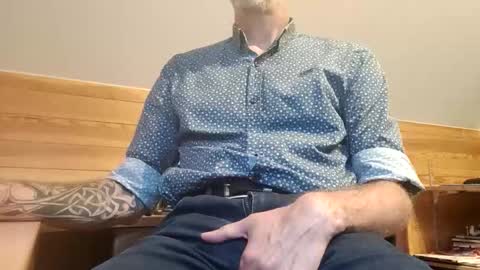 22_acacia_avenue online show from 06-01-26, 07:04