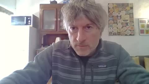 22esserre online show from 12-27-24, 10:01