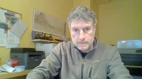 22esserre online show from 02-11-25, 03:40