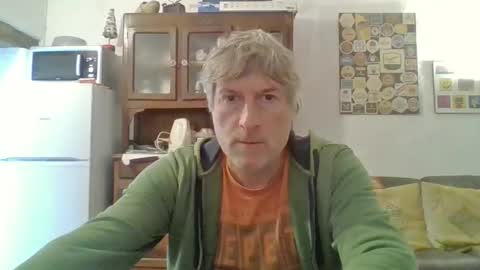 22esserre online show from 10-13-25, 11:43