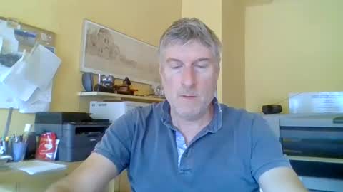22esserre online show from 06-17-26, 02:07