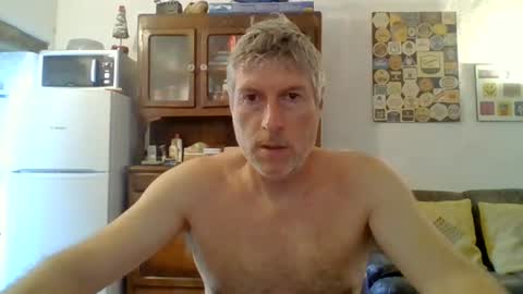 22esserre online show from 06-30-26, 11:44