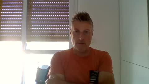 22esserre online show from 07-17-26, 01:51