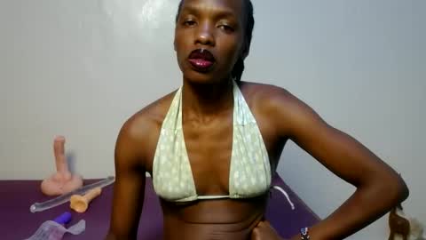 TightPussy online show from 05-26-26, 07:43