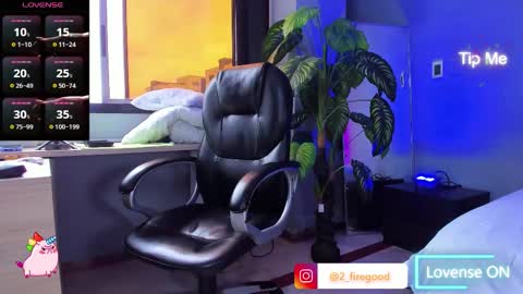 2_fire online show from 11-14-25, 07:56