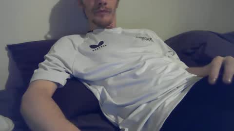 Snapshot of 2big2hype chatting on 12-09-24, 03:18 cheif online show from 12-09-24, 03:18