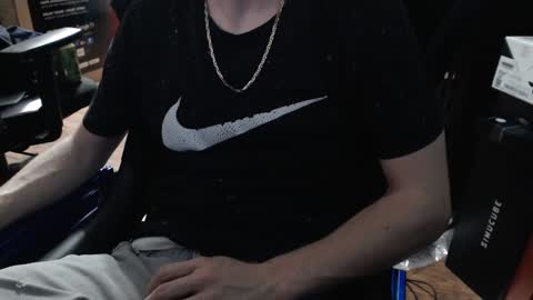 Snapshot of 2big2hype chatting on 01-03-25, 11:03 cheif online show from 01-03-25, 11:03