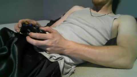 Snapshot of 2big2hype chatting on 09-23-25, 11:52 cheif online show from 09-23-25, 11:52