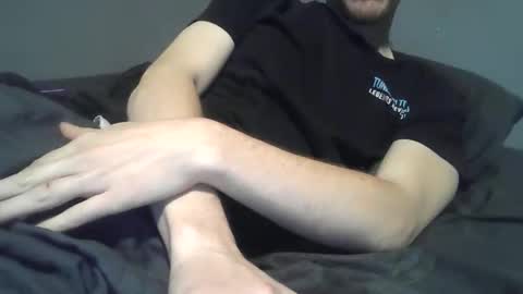 Snapshot of 2big2hype chatting on 11-05-25, 01:05 cheif online show from 11-05-25, 01:05