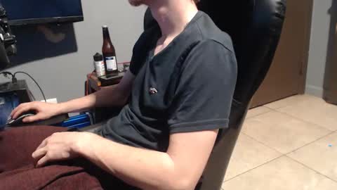 Snapshot of 2big2hype chatting on 11-15-25, 05:38 cheif online show from 11-15-25, 05:38