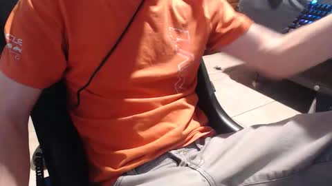 Snapshot of 2big2hype chatting on 11-16-25, 08:14 cheif online show from 11-16-25, 08:14