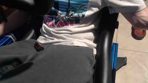 Snapshot of 2big2hype chatting on 11-29-25, 04:59 cheif online show from 11-29-25, 04:59