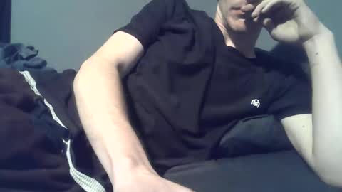 Snapshot of 2big2hype chatting on 12-04-25, 02:21 cheif online show from 12-04-25, 02:21