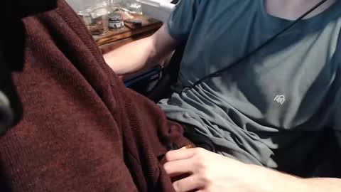 Snapshot of 2big2hype chatting on 12-15-25, 04:33 cheif online show from 12-15-25, 04:33