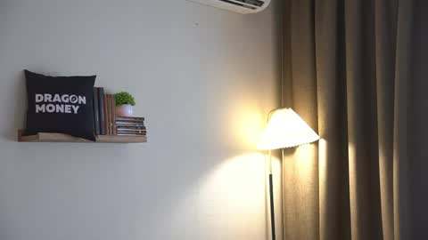 Elley  online show from 05-18-26, 02:34