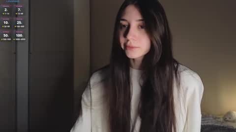 Lina       free control in pvt online show from 03-09-25, 07:15