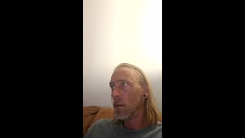 Kevin online show from 05-25-26, 09:54