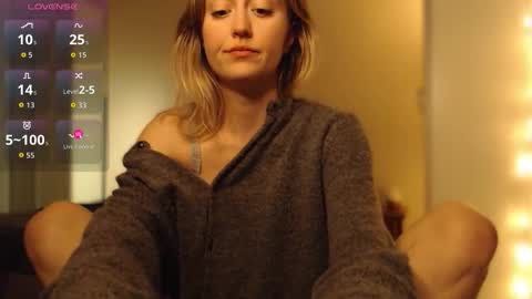 Snapshot of 2kepler22b chatting on 02-14-26, 10:28 . online show from 02-14-26, 10:28