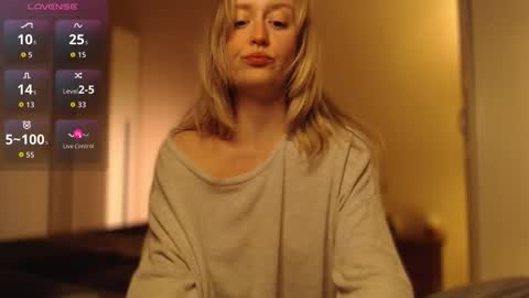 Snapshot of 2kepler22b chatting on 02-16-26, 10:06 . online show from 02-16-26, 10:06