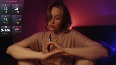 Snapshot of 2kepler22b chatting on 03-18-26, 10:35 . online show from 03-18-26, 10:35