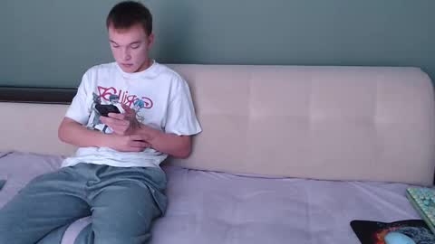 Eleot online show from 09-23-25, 09:56