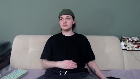 Eleot online show from 11-08-25, 05:23