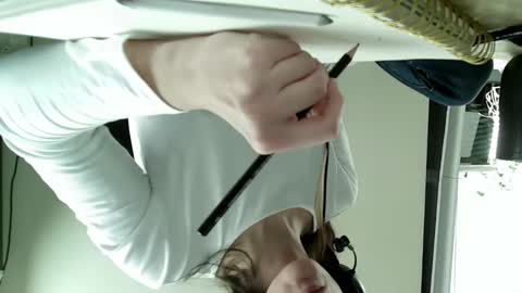 Snapshot of 2photogs_raw chatting on 02-25-25, 10:39 2photogs_raw online show from 02-25-25, 10:39