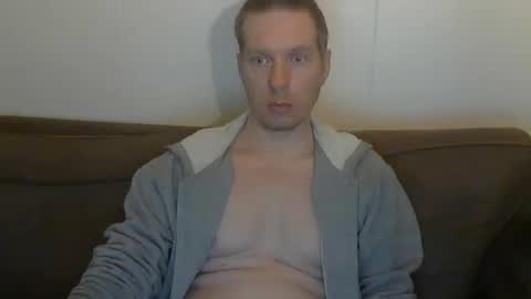 Snapshot of 2small4you83 chatting on 02-24-26, 11:36 2small4you83 online show from 02-24-26, 11:36