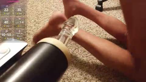 Snapshot of 2tiredoftoys chatting on 11-29-25, 06:33 2tiredoftoys online show from 11-29-25, 06:33