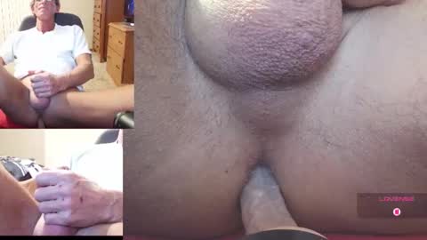 Snapshot of 2tiredoftoys chatting on 02-25-26, 02:21 2tiredoftoys online show from 02-25-26, 02:21