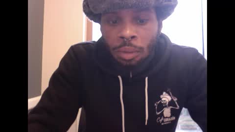 Snapshot of 2watchcock chatting on 02-03-25, 04:31 Str8 Edge online show from 02-03-25, 04:31