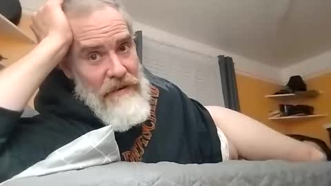 Snapshot of 32666damon chatting on 12-16-25, 03:33 32666damon online show from 12-16-25, 03:33