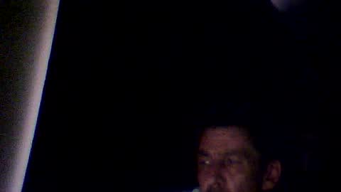 Snapshot of 333fffej chatting on 06-12-26, 01:37 333fffej online show from 06-12-26, 01:37
