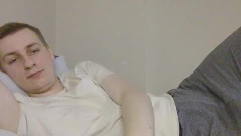 Snapshot of 3andy3 chatting on 11-18-25, 07:57 Andy online show from 11-18-25, 07:57