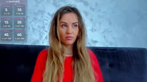 Snapshot of 3lla_rose chatting on 03-08-26, 08:01 Ella online show from 03-08-26, 08:01