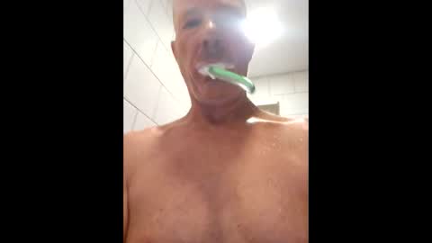 Thisguy online show from 11-26-25, 01:01