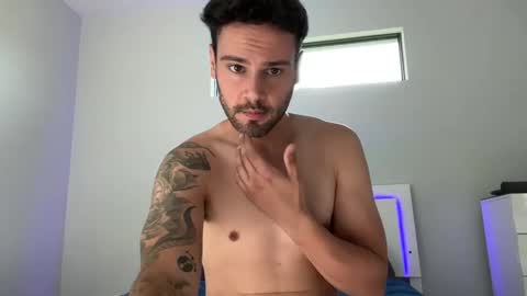 Snapshot of 3xxxjason chatting on 11-11-25, 08:53 3xxxjason online show from 11-11-25, 08:53