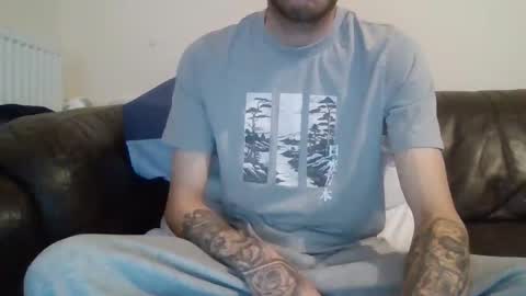 420feetloverr420 online show from 09-27-25, 10:15