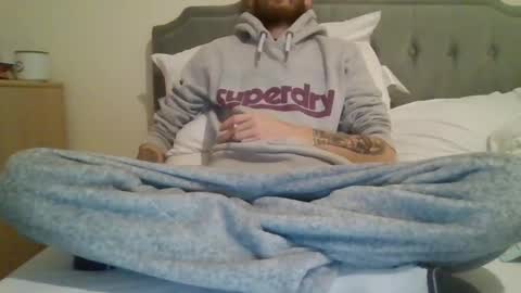 420feetloverr420 online show from 11-30-25, 10:41