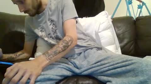 420feetloverr420 online show from 05-06-26, 10:59