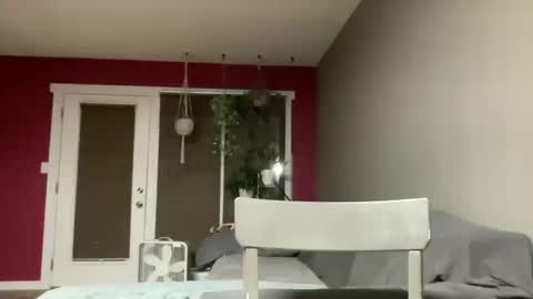 Snapshot of 420kc_couple chatting on 10-11-25, 12:32 KC420Couple online show from 10-11-25, 12:32