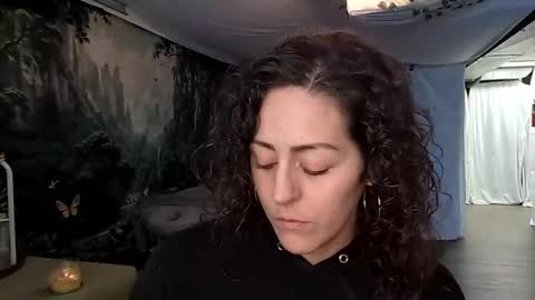 Snapshot of 420kc_couple chatting on 10-13-25, 07:47 KC420Couple online show from 10-13-25, 07:47