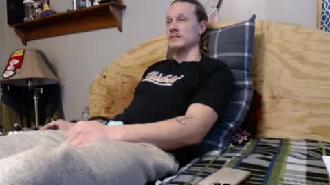 Snapshot of 420st chatting on 12-26-24, 06:54 font size 3 FUN WITH DICK AND MARY JANEfont online show from 12-26-24, 06:54