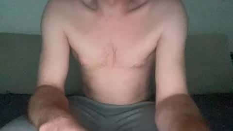 Snapshot of 4cidman chatting on 12-31-24, 03:42 Cid online show from 12-31-24, 03:42