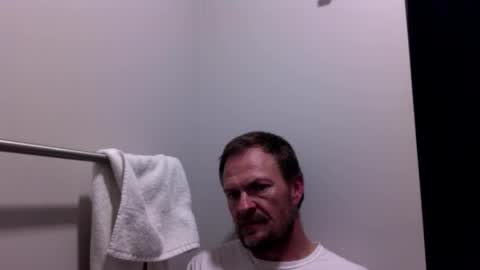 Snapshot of 4djmoore chatting on 04-11-26, 05:12 4djmoore online show from 04-11-26, 05:12