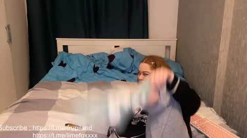 JuliaPvt is open online show from 01-27-25, 11:11