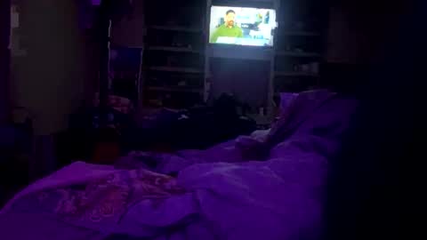 4k2t0 online show from 11-18-25, 12:49