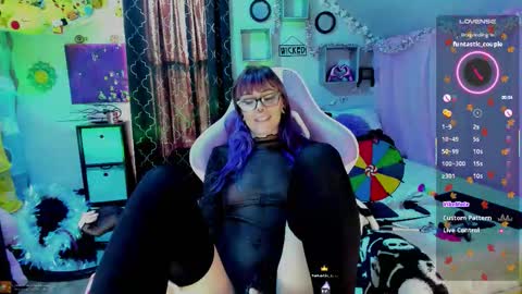 Mo online show from 12-02-25, 04:02