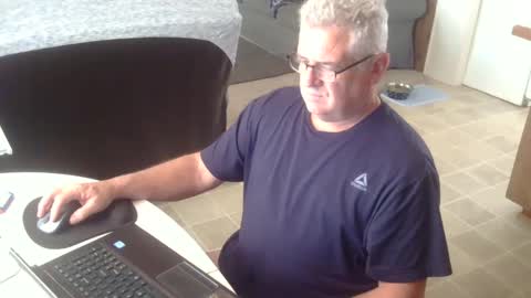 Snapshot of 55mnc chatting on 10-11-25, 07:01 Joe online show from 10-11-25, 07:01